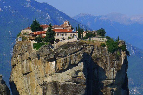 Μονή Αγίας Τριάδας Μετεώρων