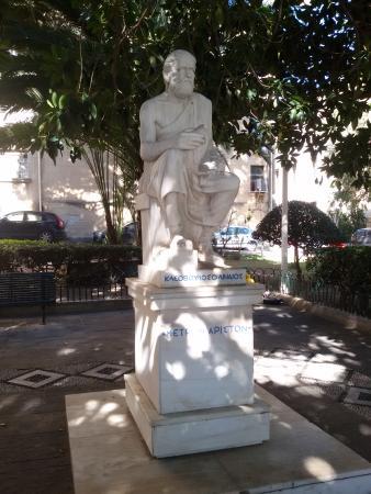 Άγαλμα Κλεόβουλου του Λίνδιου