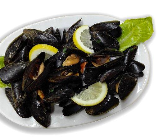 Η Κόκκινη Βάρκα