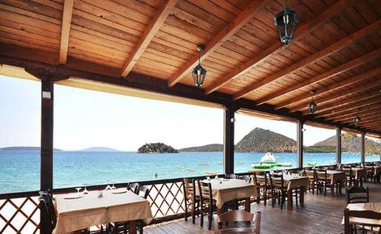 Σαντα Μαρια Εστιατοριο