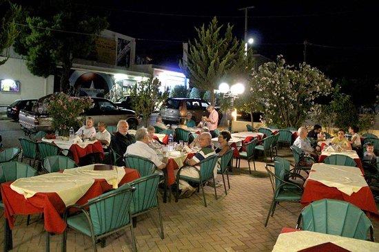 Saronida Restaurant