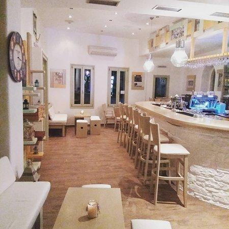 Arethousa Cafe