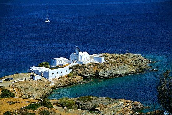 Παναγιά η Χρυσοπηγή