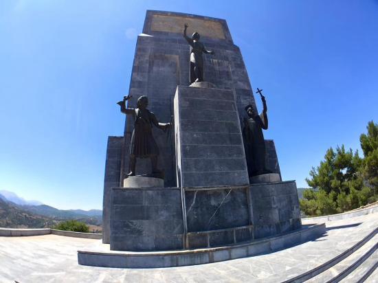 Μνημείο Ηρώων Αγωνιστών του 1821