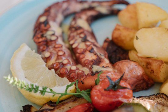 Sebastian's Taverna