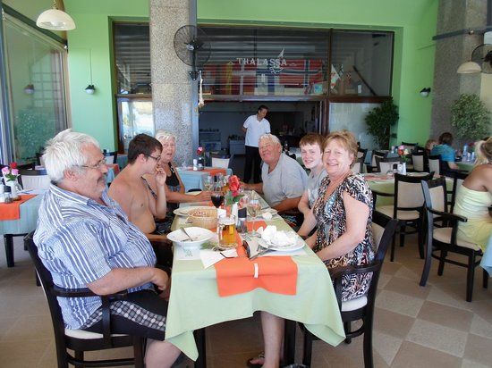 Thalassa Taverna
