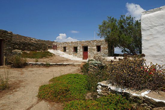 Οικολογικό Λαογραφικό Μουσείο Φολεγάνδρου